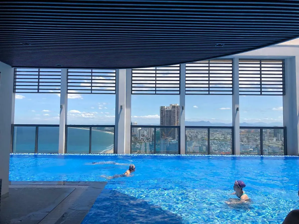 Luxury Neo-Classic Condo Da Nang Lejlighed